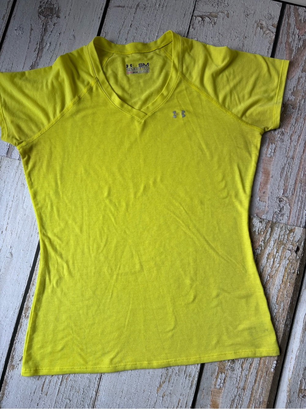 Under Armour Women's Neon Yellow V-Neck Performance Tee